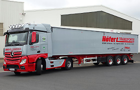 LKW-Transporte / Planensattelzüge